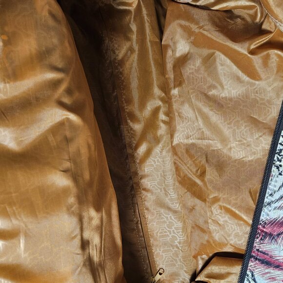 Kathy Van Zeeland Leopard Print Wheeled Suitcase - Picture 3 of 6